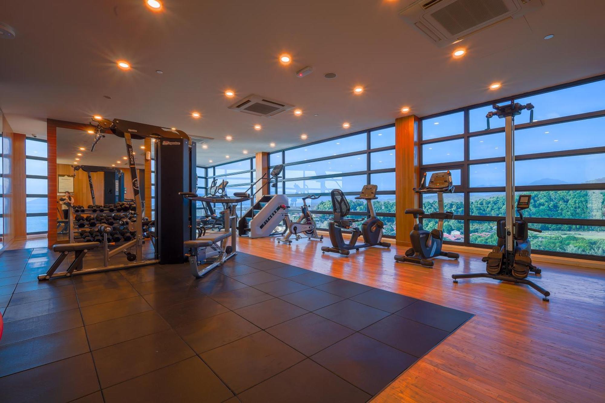 The Riyaz Lavanya Langkawi Pantai Cenang  Exterior foto The gym at the hotel