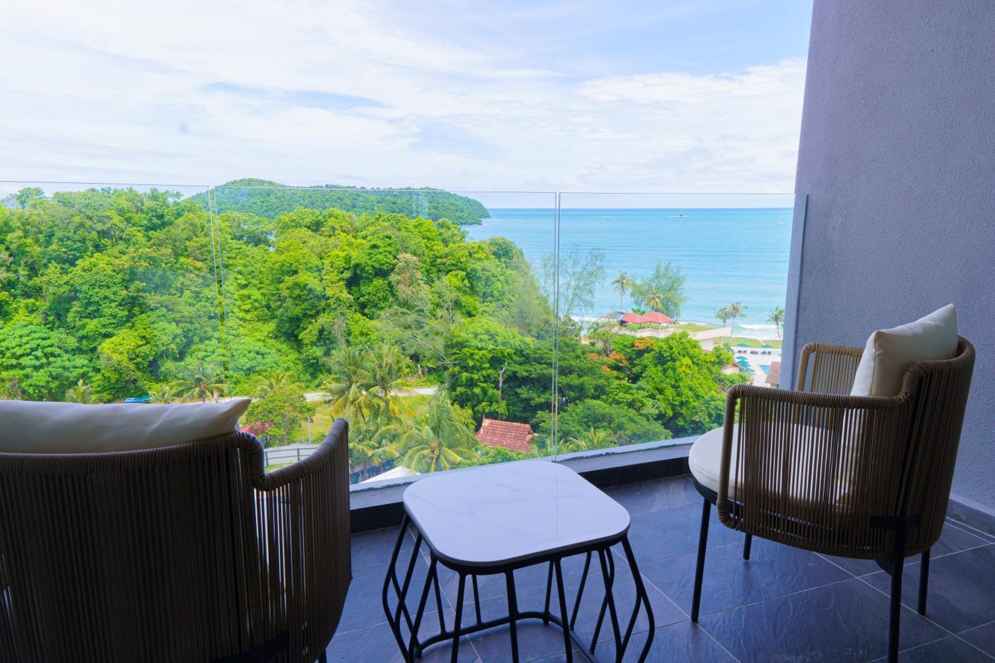 The Riyaz Lavanya Langkawi Pantai Cenang  Exterior foto View from the balcony of a hotel room